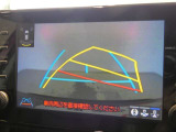 バックガイドモニターで、後方を確認しながら安心して駐車することができます。運転初心者も熟練者も必須の機能ですよ!