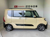 車両右側面からの写真になります。車をご覧になりたい時はお気軽に最寄りの店舗へご相談下さい。