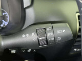 【オートライト】車外の明るさに応じて自動的にライトの点灯・消灯をしてくれます