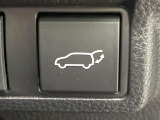 【パワーバックドア】スマートキーや運転席のボタンを押すだけでリアゲートが自動で開閉します!荷物を持っている時や、高い位置にあるバックドアを閉める際に便利な機能です♪