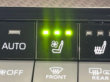 【シートヒーター&ベンチレーション】夏場は涼しい風でお尻や背中の熱やムレを防ぎ、冬はエアコンよりも早く温まってポカポカに!季節を問わず快適に過ごせます。