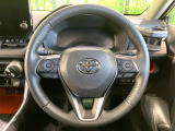 【純正革巻きステアリング】上質な革を使用することで、手にしっかり馴染みとても運転しやすいハンドルです♪