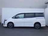 ヴォクシー 2.0 ZS 煌III 4WD 