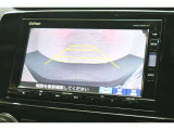 バックカメラが装備されており、後方の安全確認はもちろんのこと狭い場所での駐車や雨の日・夜間など視界の悪いコンディションでのストレスの軽減にもなります!