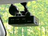 【ドライブレコーダー】ドライブレコーダー装備!走行中はもちろん、あおり運転や事故に遭遇した際、映像で記録し、万一のリスクに備えます。※記録用SDカードはお客様ご自身でご準備いただく必要があります。