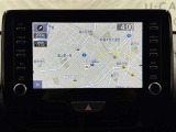 ディスプレイオーディオを装備。スマホとクルマをつなぐことで、これまでのナビに加えて、いろんなサービスが楽しめます。