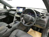 見通しのよいすっきりとした視界で、誰でも運転しやすいです。運転のしやすさは疲れにくさにも繋がりますよ♪