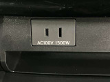 災害時の停電でもアルファードから電気が摂れます。家電品も使えます。詳しくはスタッフまでお尋ねください。