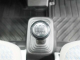 保険の加入・ローンの手続き・定期点検・定期メンテナンス・鈑金修理などお車に関すること全てに対応しております。
