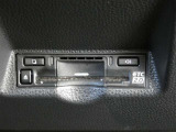 ETC車載器付きです。高速道路の料金所もスムーズに通過できます。※セットアップ費用は別途必要です。