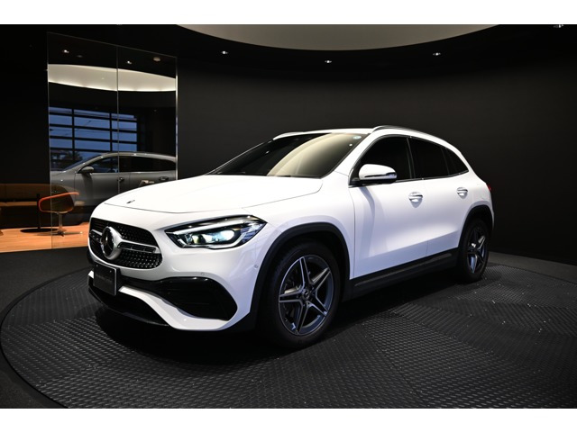 GLAクラス GLA180 AMGラインパッケージ