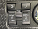 【両側パワースライドドア】スマートキーや運転席のスイッチで後席両側スライドドアの開閉が可能♪電動だから力を入れてドアを開ける必要が無く、小さなお子様でも簡単に開け閉めでき快適です♪