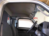 中古車販売に関する正しい知識を持ちお客様の信頼を得られるように努力しております。