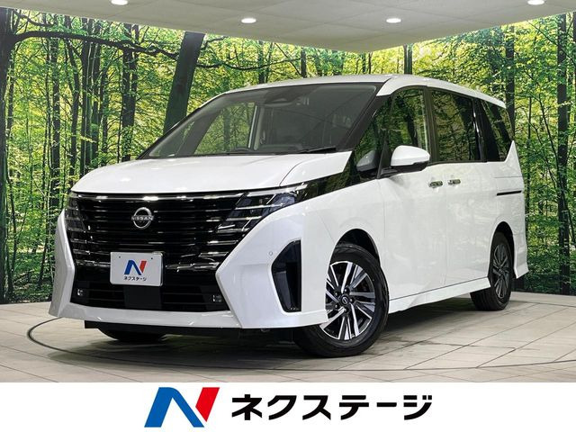 セレナ 1.4 e-POWER ハイウェイスターV