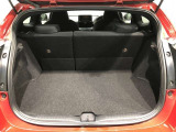 広々としたラゲージスペースを備えています。大きなものや長さのある荷物もしっかりと積み込めます。