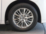R6年式夏タイヤ225/60R17ダンロップ製です。