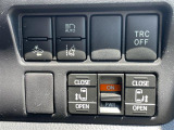 【 両側パワースライドドア 】運転席から後席スライドドアを開け閉めできます!//