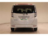 明るく視認性の良いLED式テール&ハイマウントストップランプ採用で、後続車に対して自車の存在をアピールすることて安全性を高めます!