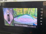 【アラウンドビューモニター】専用のカメラにより、上から見下ろしたような視点で360度クルマの周囲を確認することができます☆死角部分も確認しやすく、狭い場所での切り返しや駐車もスムーズに行えます。