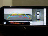 パノラミックビューモニター付きで、車両の周囲を確認することができるので安心できますね♪