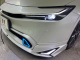 【ダブルファンクションターンランプ付きLEDヘッドライト】人気上昇中のダブルファンクションターンランプを装備!ウィンカーとデイライト&車幅灯を兼用し、特別感のあるエクステリアを演出します。