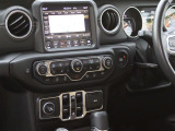 ラングラー アンリミテッド サハラ ローンチエディション 4WD 4WD 本革シート