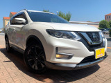 エクストレイル 2.0 20Xi レザーエディション 4WD Vセレクション [ブラック内装]