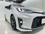 フォグランプ装着車です。暗い夜道の車両前方を明るく照らします