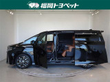両側パワースライドドア付きだから、狭い駐車スペースなどでの 乗り降りラクラク!小さなお子さまのいるご家庭には嬉しい装備。