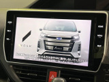 【大画面ナビ】人気の大型10インチナビを装備。存在感のある大画面はインパクト大!ナビ利用時のマップ表示は見やすく、テレビやDVDは臨場感がアップ!いつものドライブがグッと楽しくなります♪