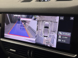 サラウンドビューモニターで車両周辺の確認をアシストします。