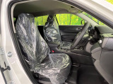 運転席シート廻りは使用感も少なく、良好な状態となっています。丁寧に使われていたことがよくわかりますね。