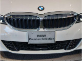 BMW代表的な特徴のキドニーグリル。BMWのすべてのモデルに採用され、BMWらしさを強調しております。