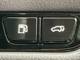 【パワーバックドア】スマートキーや運転席のボタンを押すだけでリアゲートが自動で開閉します!荷物を持っている時や、高い位置にあるバックドアを閉める際に便利な機能です♪