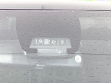 【トヨタセーフティセンス】走行中に前方の車両等を認識し、衝突しそうな時は警報とブレーキで衝突回避と被害軽減をアシスト。より安全にドライブをお楽しみいただけます。
