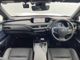 UX 250h バージョンL 本革シート 修復歴無し