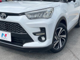 【シーケンシャルターンランプ付きLEDヘッドライト】人気の『流れるウィンカー』付きのLEDヘッドライトを装備♪高級感はもちろん、点灯時は存在感たっぷりで他車からも認識されやすく安心です。