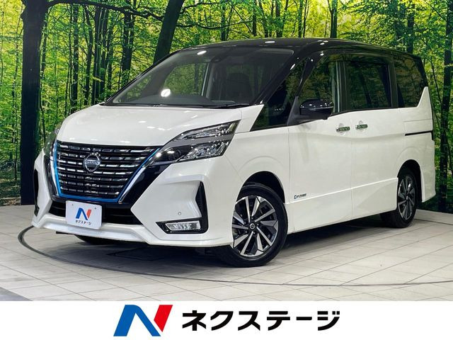 セレナ 1.2 e-POWER ハイウェイスターV 