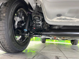 お車を安心してお乗りいただく為には、足回りの定期点検が欠かせません。サービスサポート(有償保証)では無料点検もご提供しており、安心のカーライフをお過ごしいただけるサポート体制が整っています。
