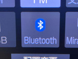 Bluetoothオーディオ対応可。お持ちのスマホやiPodなどとBluetooth接続して外部機器内の音楽などを車内で楽しめます。