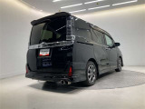 走りにこだわりながら収納力も持ち合わせたお車です。荷物を載せて軽快なドライブを楽しめますよ♪