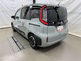 走りにこだわりながら収納力も持ち合わせたお車です。