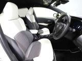 スタイリッシュな室内で運転もしやすいです♪使い勝手の良い配置も考えられています!!