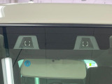 【スズキ セーフティサポート】走行中に前方の車両等を認識し、衝突しそうな時は警報とブレーキで衝突回避と被害軽減をアシスト。より安全にドライブをお楽しみいただけます。