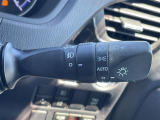 【 オートライト 】オートライトなのでライトの点け忘れを気にすることなく運転が出来ます♪