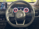 【ステアリングスイッチ】運転中、前方から目線をそらすことなく、オーディオ等の操作が可能な便利機能!安心&快適なドライブを演出してくれます♪
