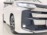 フォグランプ装着車です。暗い夜道の車両前方を明るく照らします