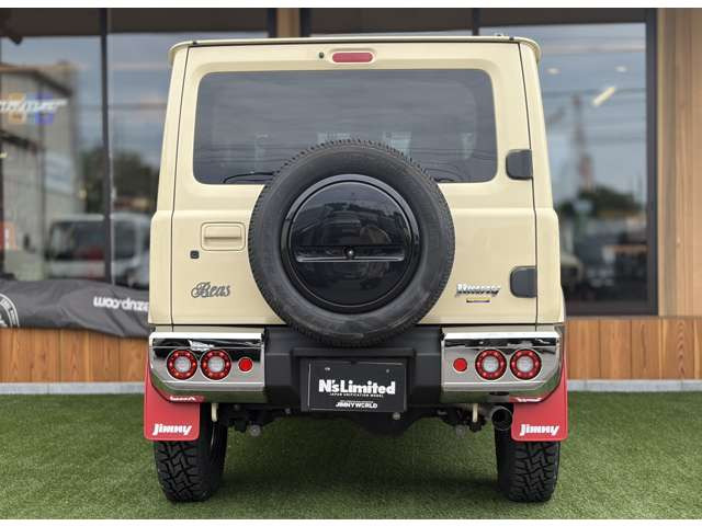 スズキ ジムニー XL 4WD の中古車詳細 (30,000km, シフォンアイボリー