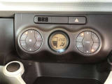 オートエアコンを装着しておりますので車内をお好みの快適な温度に保つことが可能です!