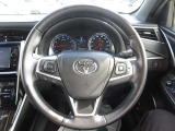 ステアリングスイッチがついているのでオーディオのモード切替などが簡単に!